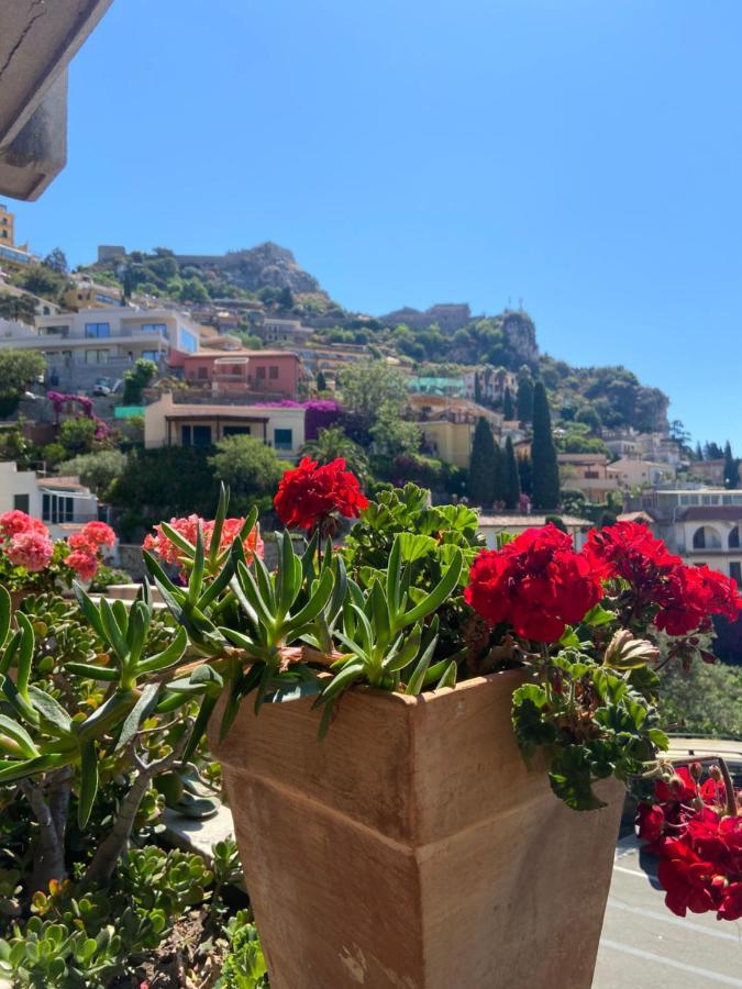 Villa Centaurea Apartment With Private Parking Taormina Exterior foto