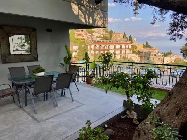 Villa Centaurea Apartment With Private Parking Taormina Exterior foto